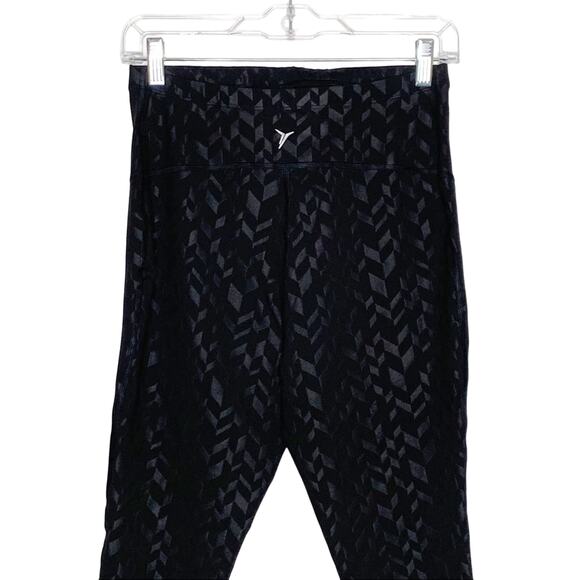 OLD NAVY ACTIVE MATERNITY Go Dry Cropped Chevron Legging Womens Small - Picture 6 of 9
